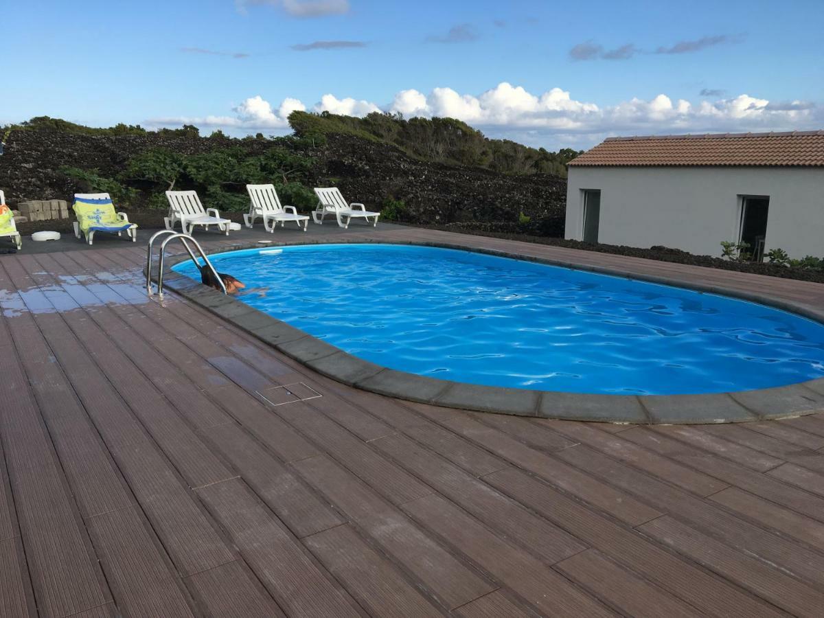 Insula Vinus Apartments Мадалена Екстериор снимка
